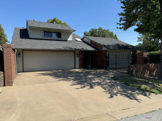 2452 SHERWOOD DR, ENID, OK 73703 - Image 1